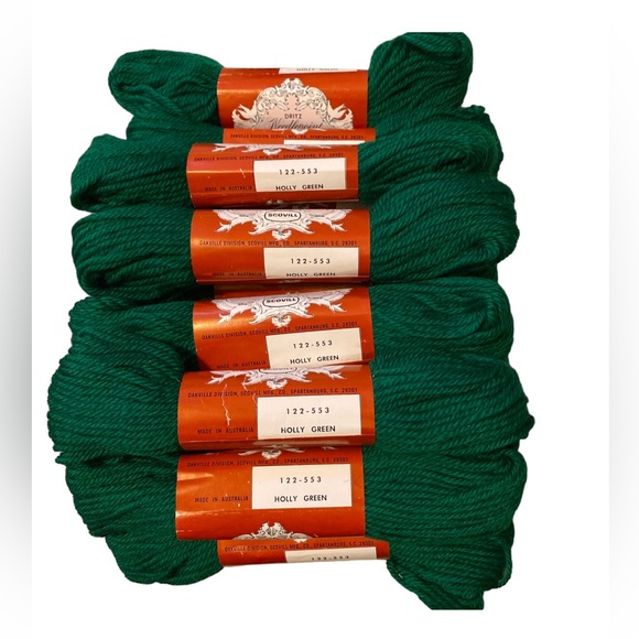 Holly Green VTG NOS Scovill Dritz Luxury 100% Virgin Wool Needlepoint 40 yds - Picture 5 of 5